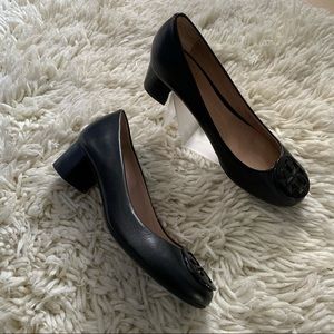 Tory Burch Black Leather Heeled Shoes. Size 6.